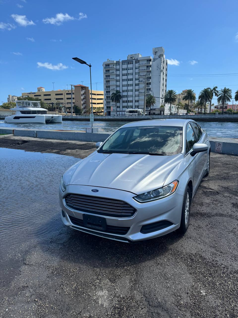 2013 Ford Fusion Gallery Image