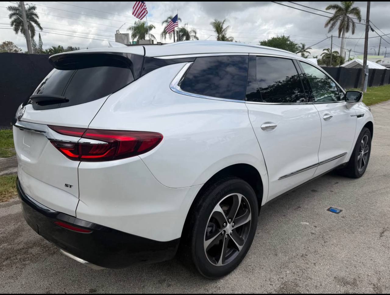 2021 Buick Enclave Gallery Image